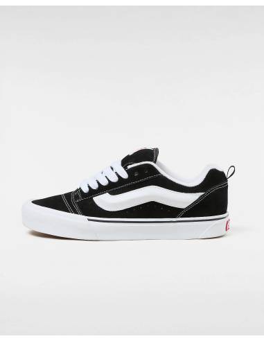 Zapatilla moda unisex Vans KNU SKOOL NEGRA