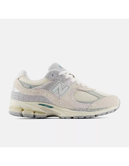 Zapatilla moda NEW BALANCE M2002 REK BEIG