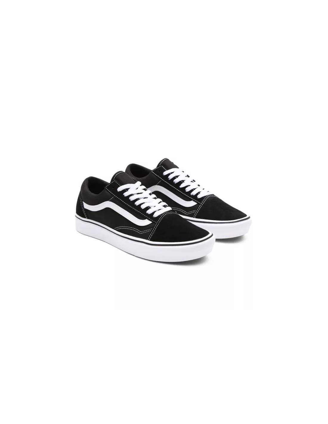 Zapatilla Vans Old Skool con suela comfy cush, en color negro. Suela mucho  más ligera y una comodidad súper.